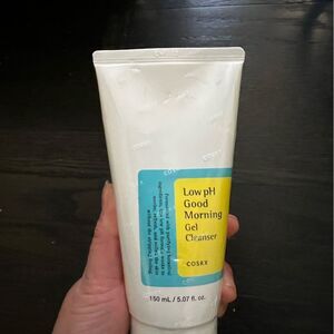 COSRX Low pH Good Morning Gel Cleanser Korea olive young